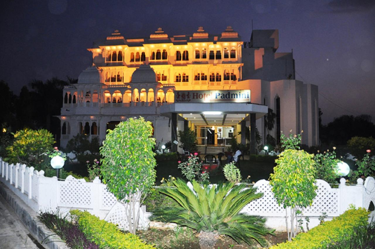 Hotel Padmini Chittorgarh Esterno foto